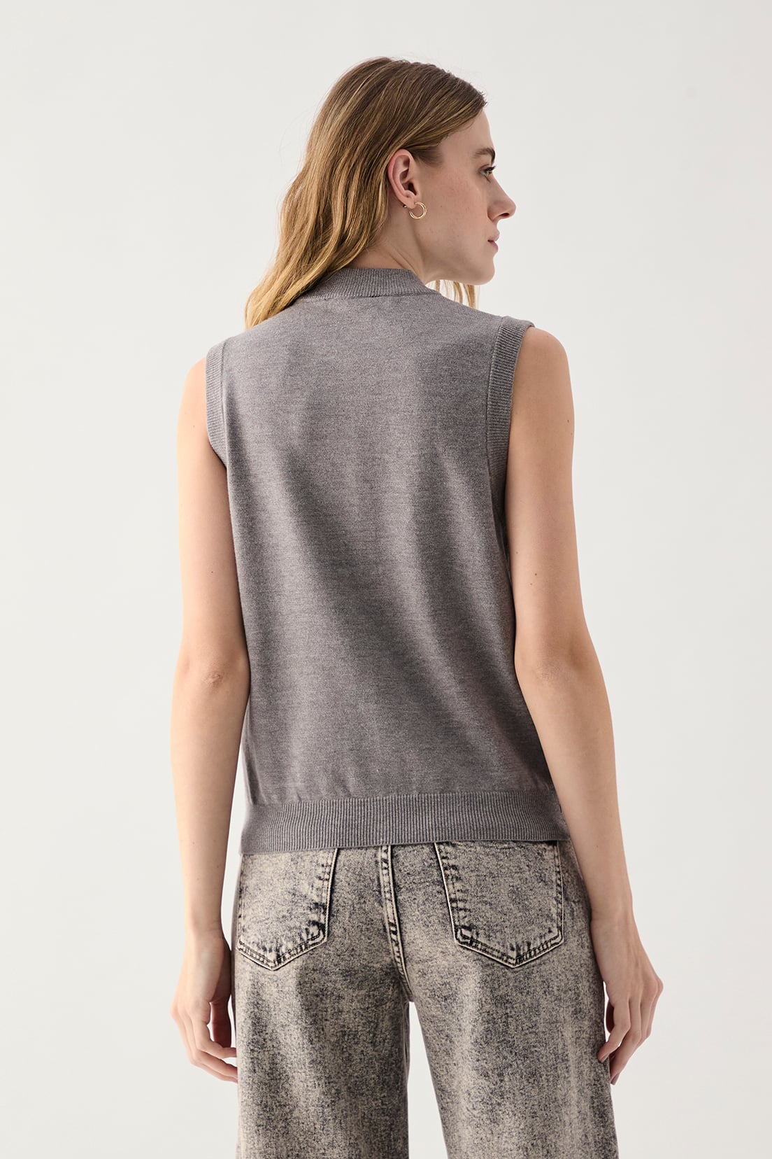 CHALECO MUJER ASH GRIS LISO - 4