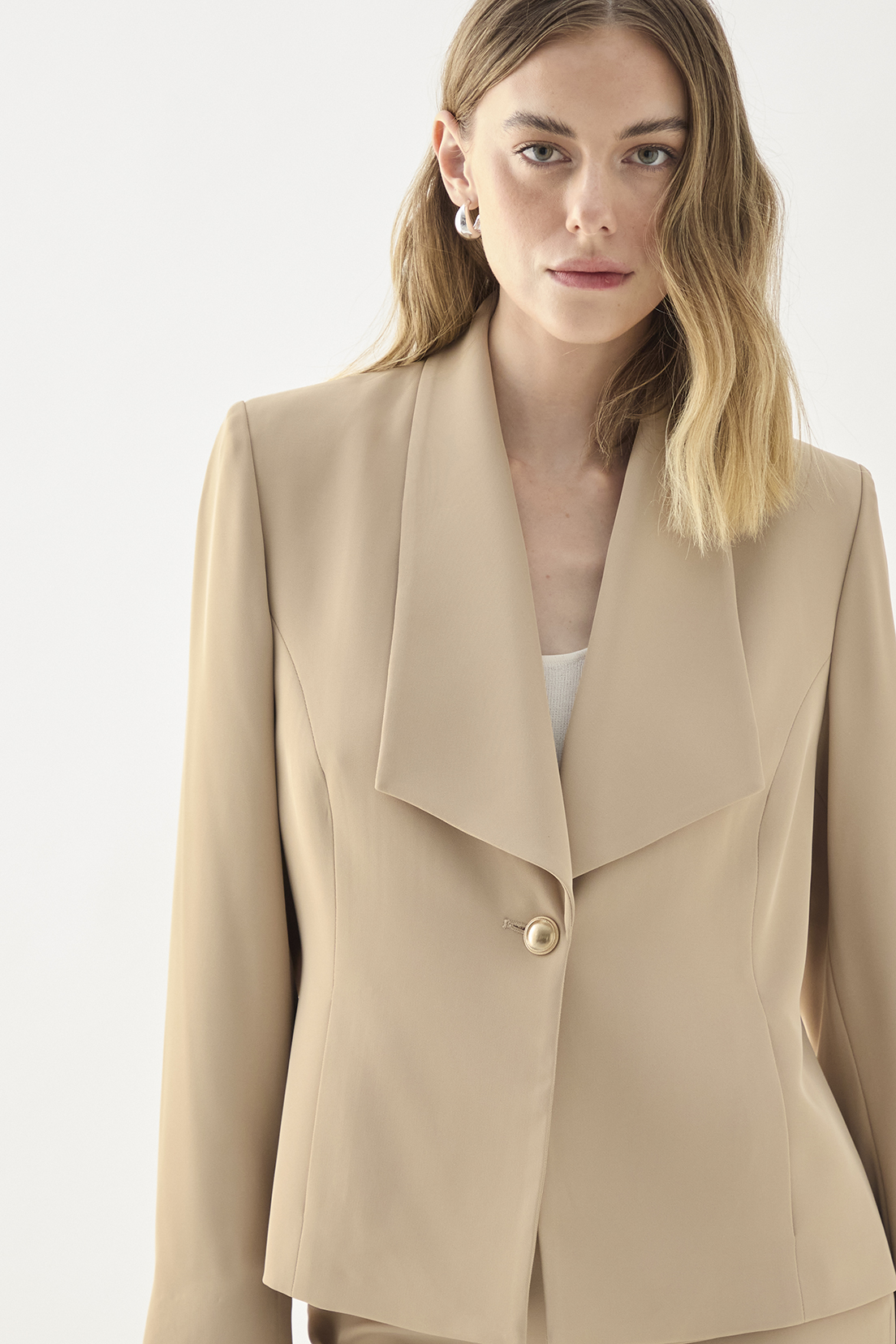 BLAZER MUJER ASH CAMEL LISO - 1