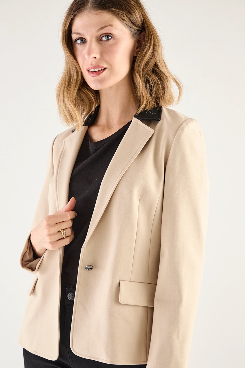 BLAZER MUJER GRIFFE BEIGE LISO - 2
