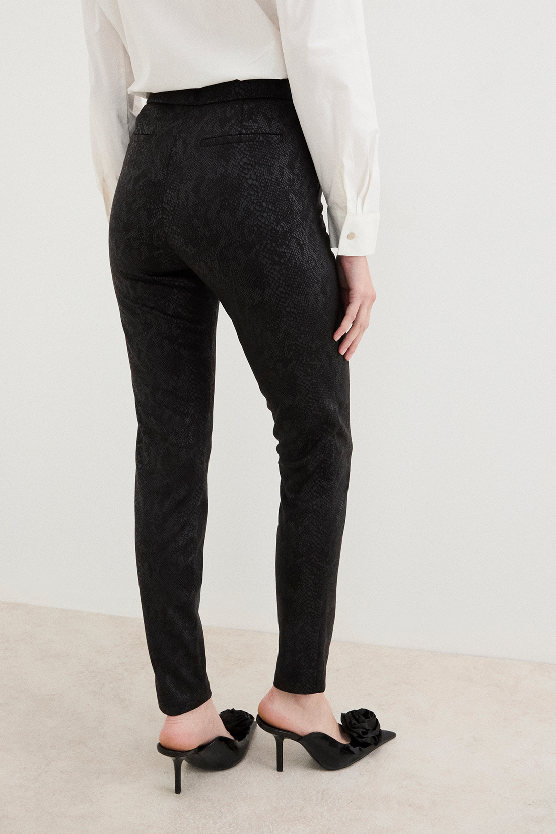 CALZA MUJER ASH - 3