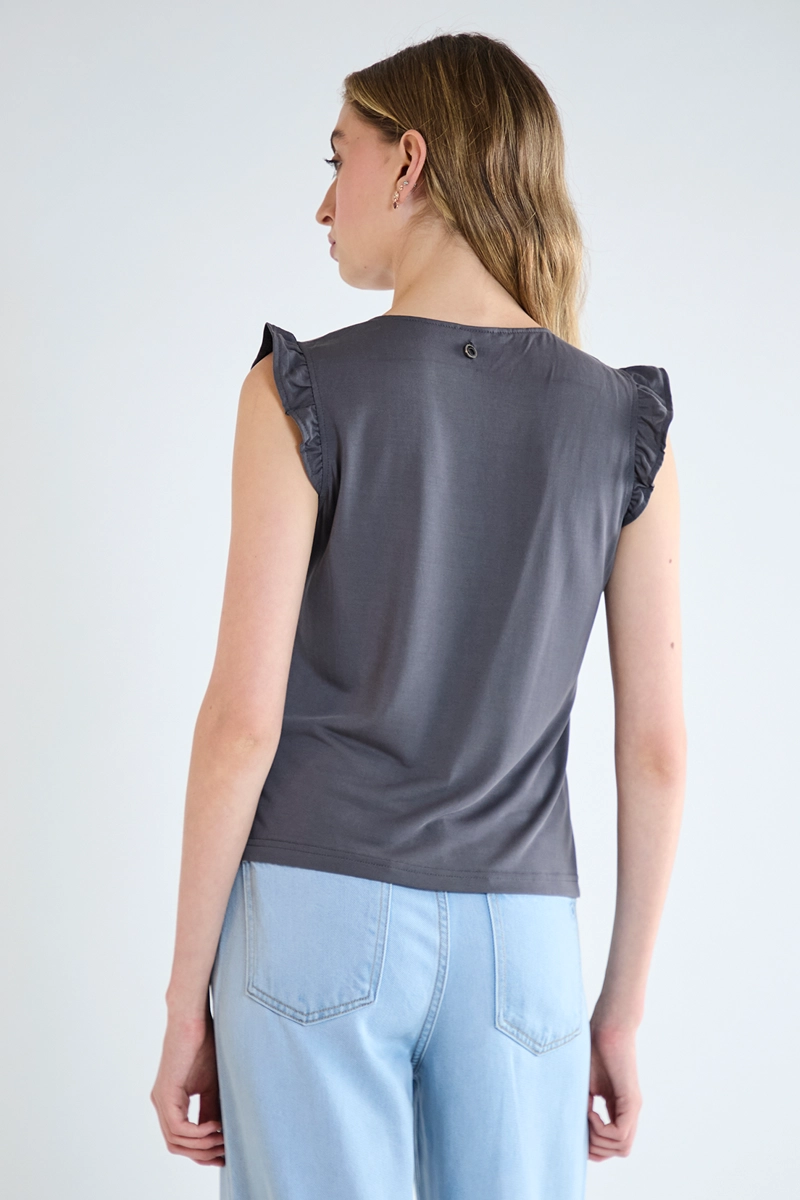 POLERA SIN MANGAS MUJER IO - 4