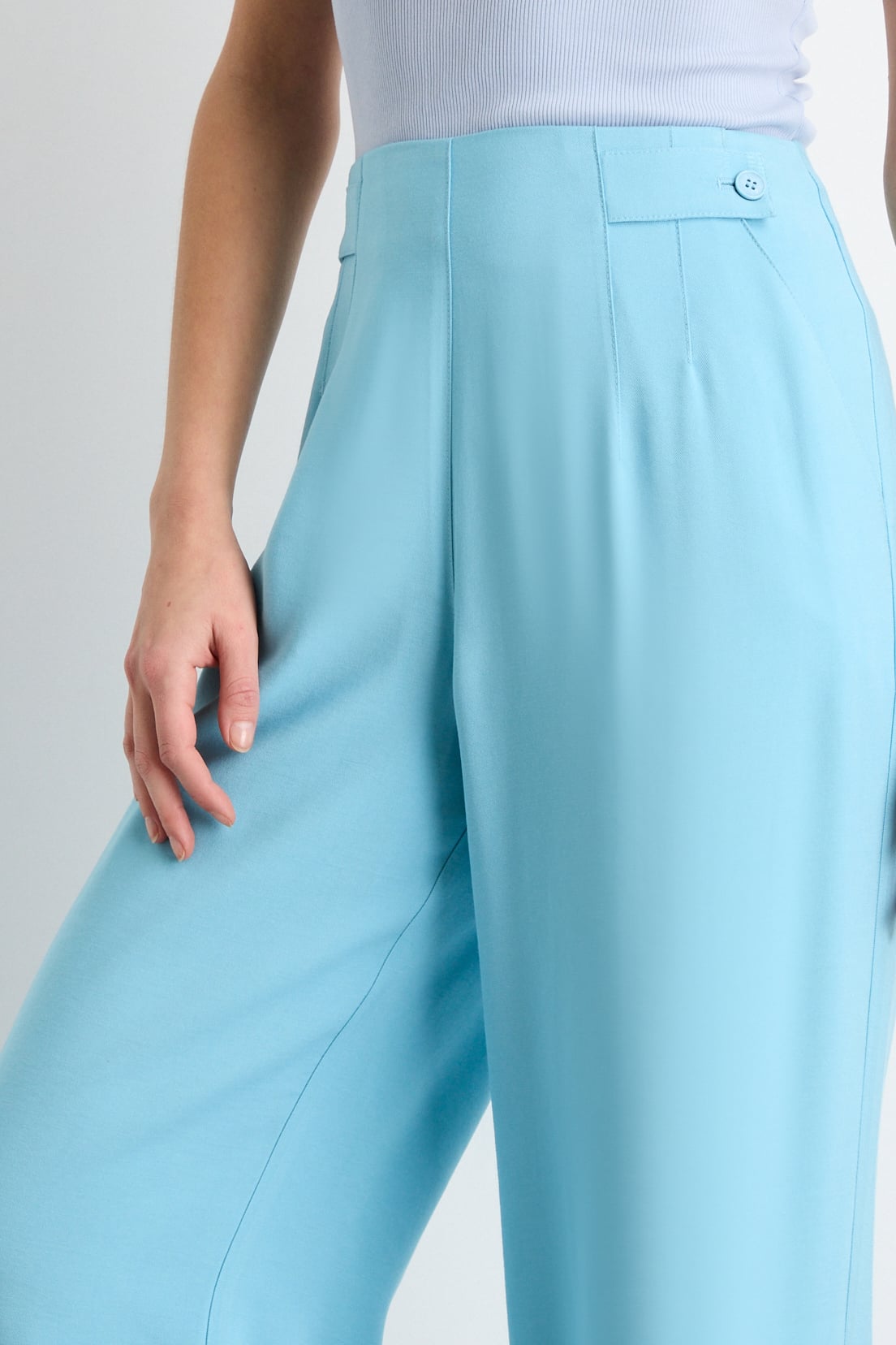 PANTALON CELESTE MUJER IO - 3