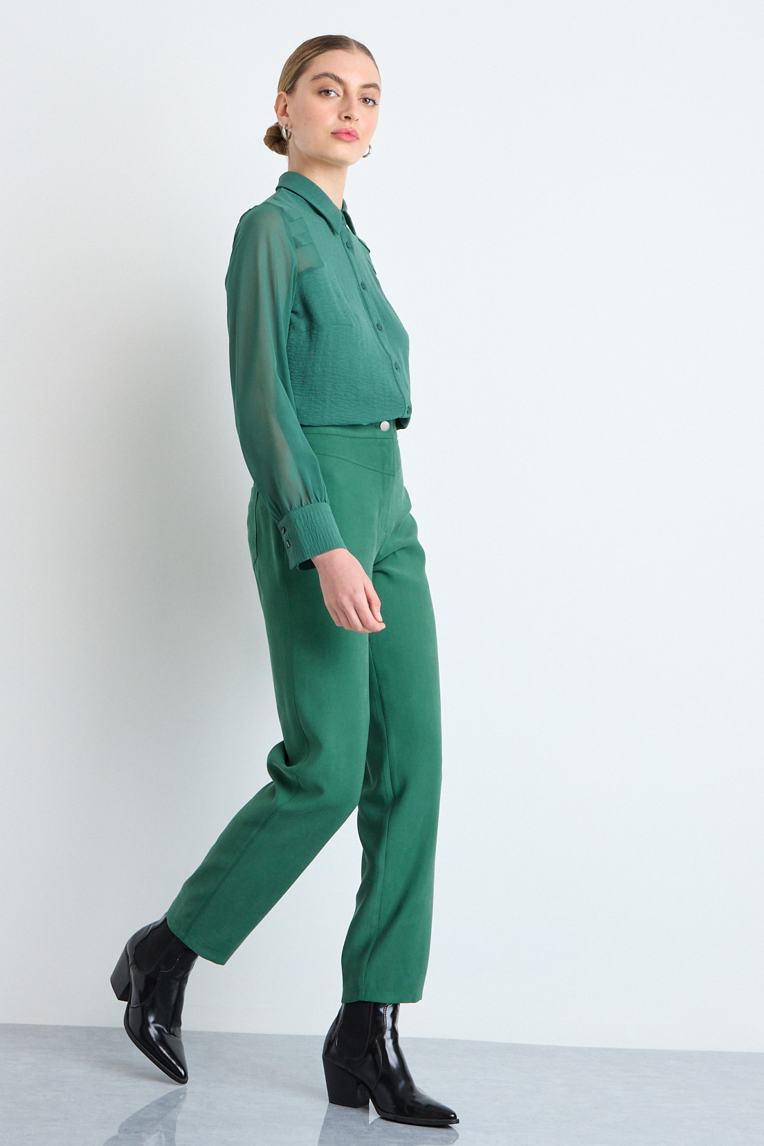 PANTALON VERDE OLIVA MUJER IO - 5