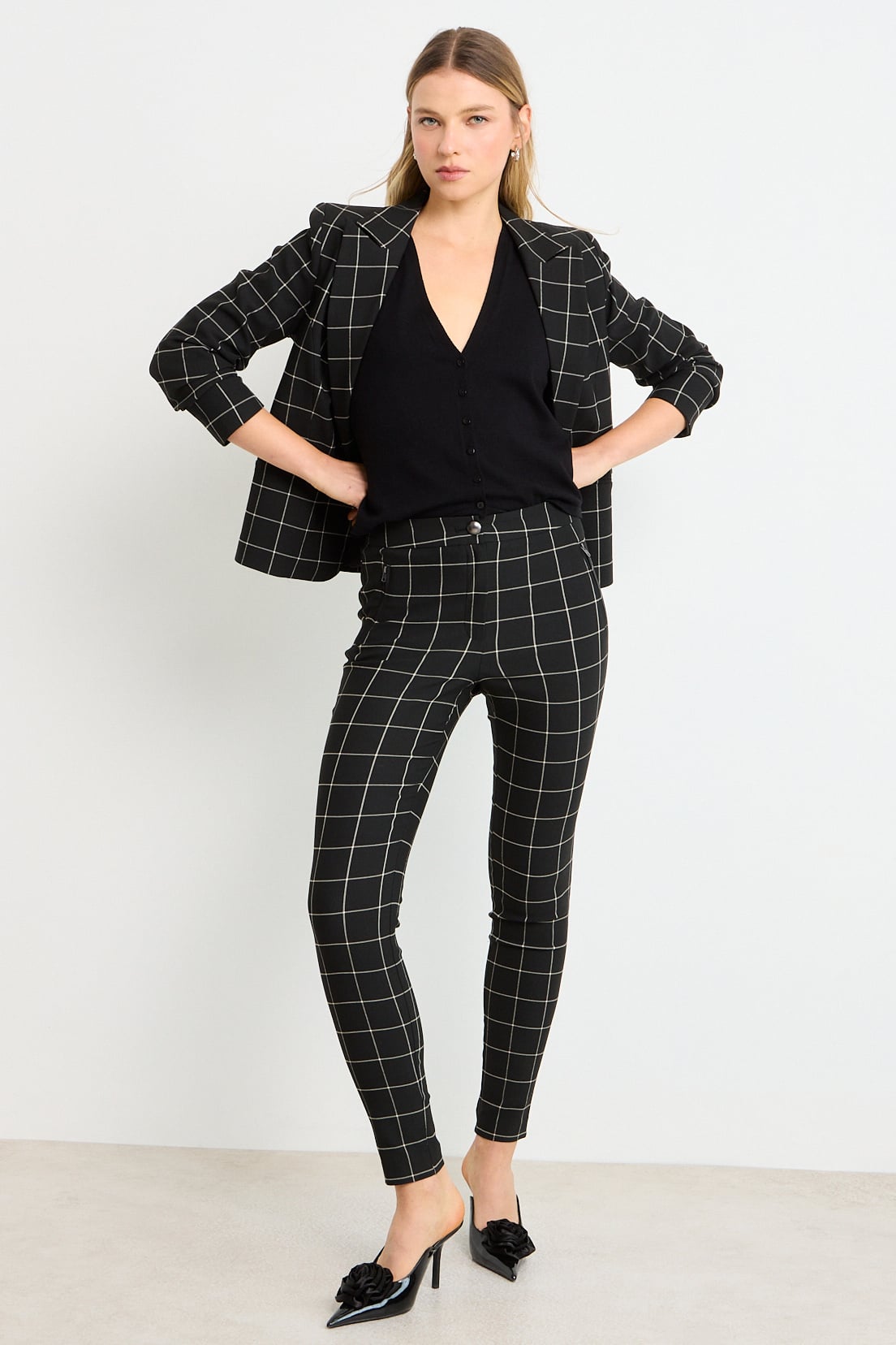 PANTALON NEGRO MUJER ASH - 1