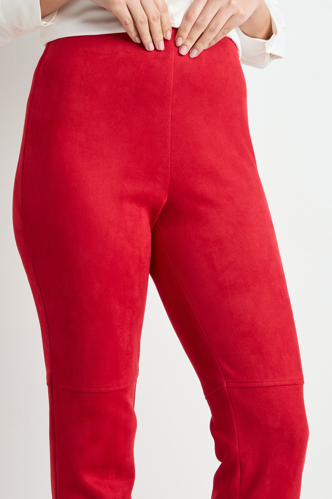 CALZA ROJO MUJER ASH - 2