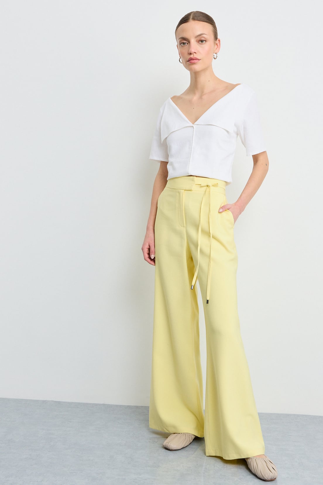 PANTALON AMARILLO MUJER IO - 1