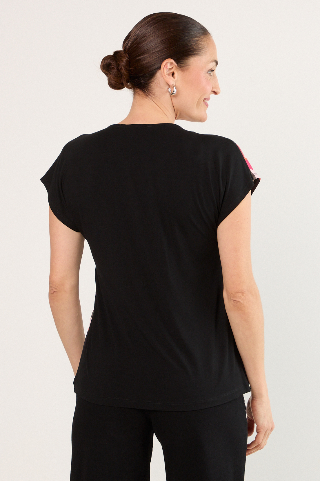 POLERA MANGA CORTA NEGRO MUJER MAGRIFFE - 3
