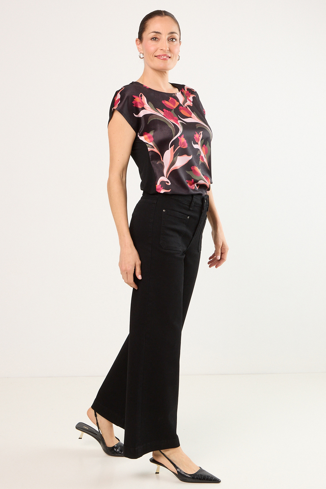 POLERA MANGA CORTA NEGRO MUJER MAGRIFFE - 5