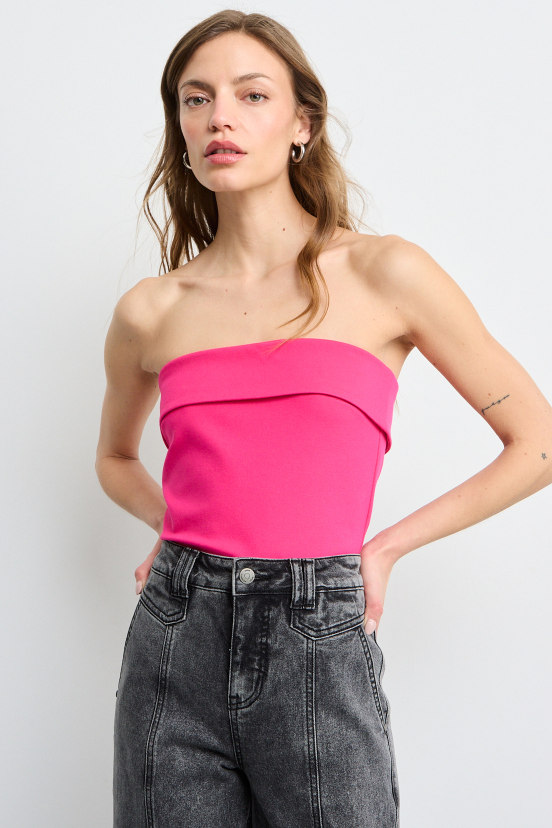 POLERA SIN MANGAS FUCSIA MUJER IO - 1