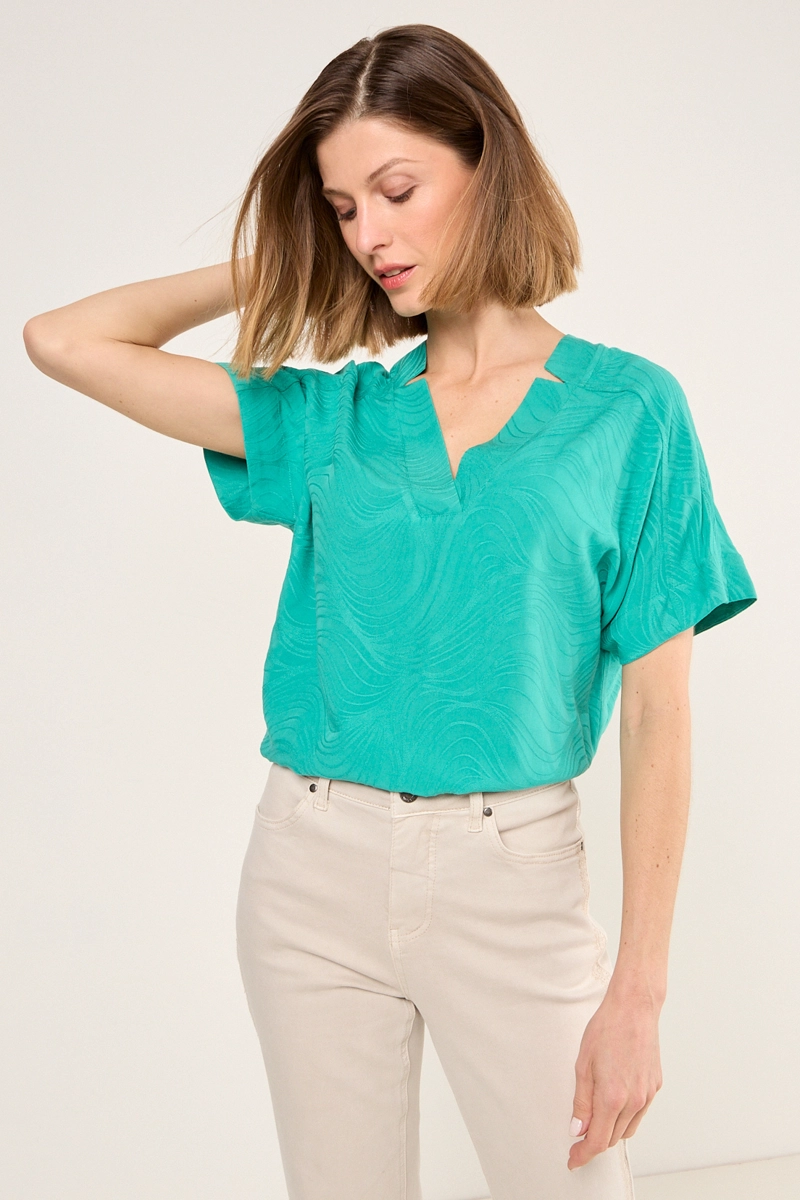 BLUSA LISA CON TEXTURA VERDE MUJER MAGRIFFE - 2