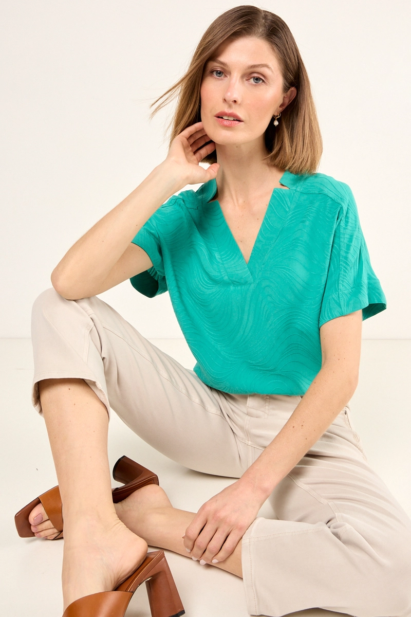 BLUSA LISA CON TEXTURA VERDE MUJER MAGRIFFE - 4