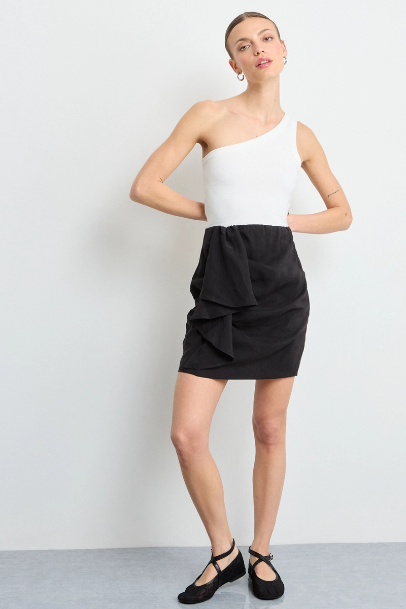 VESTIDO CORTO NEGRO MUJER IO - 1