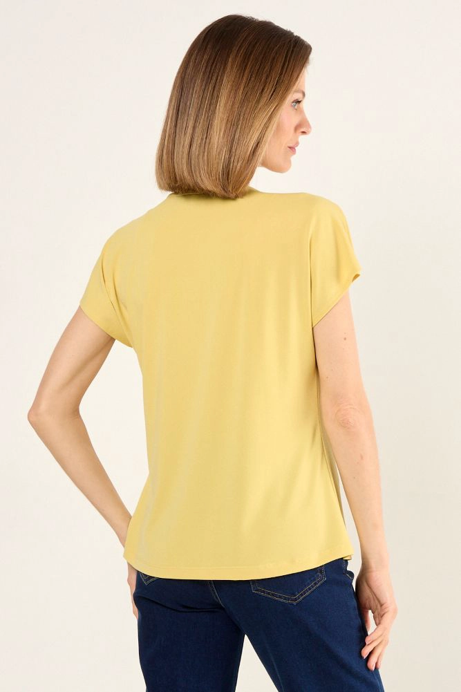 POLERA ESCOTE EN V AMARILLO MUJER MAGRIFFE - 3