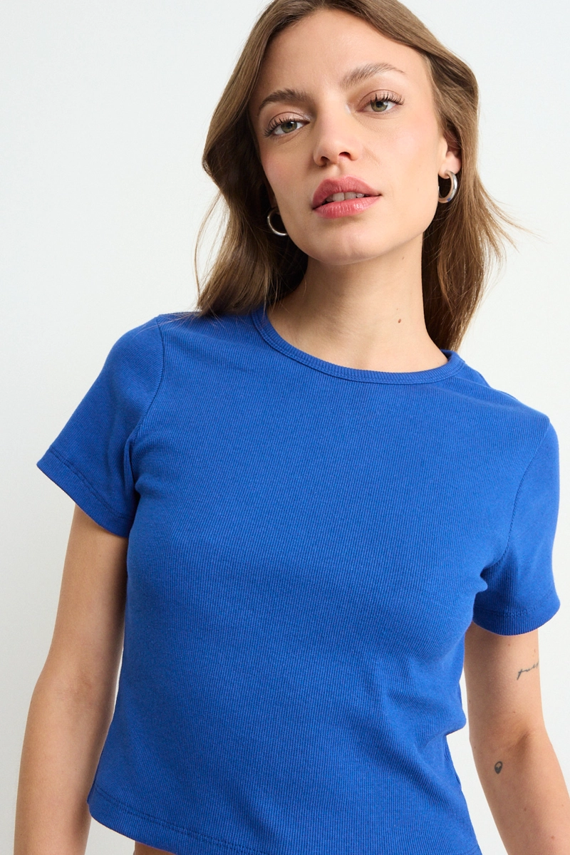 POLERA LISA AZUL MARINO MUJER IO - 2