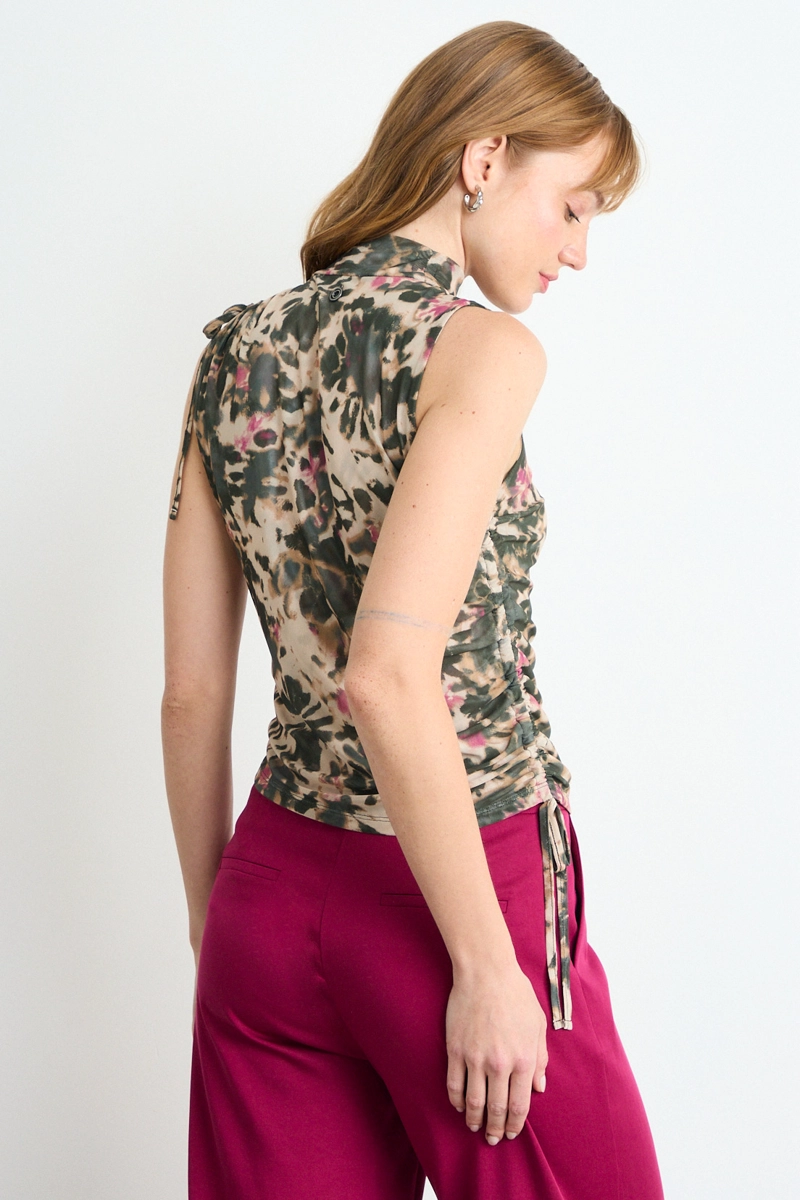 POLERA FANTASIA VERDE OLIVA MUJER IO - 3