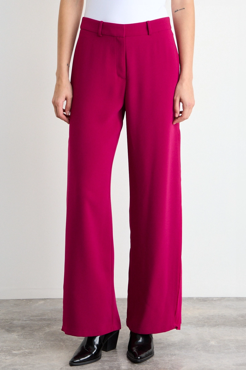 PANTALON LISO BURDEOS MUJER IO - 2
