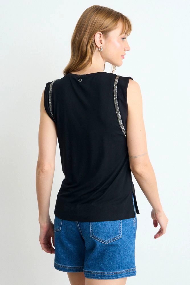 POLERA LISA NEGRO MUJER IO - 3