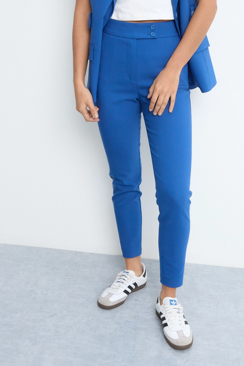 PANTALON AZUL MUJER IO - 2