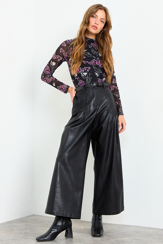 POLERA FANTASIA NEGRO MUJER IO - 5
