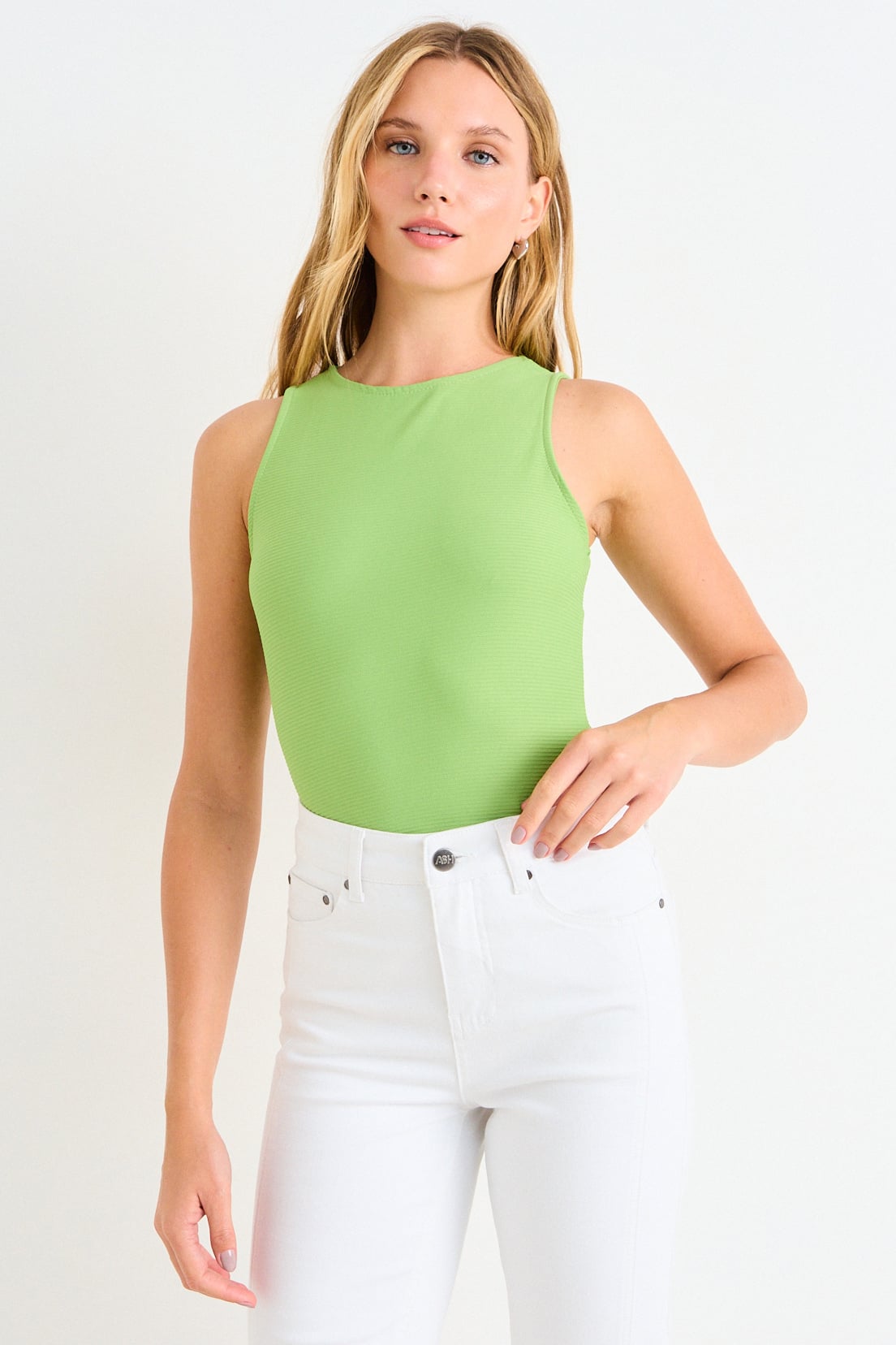 POLERA SIN MANGAS LISA VERDE LIMA MUJER ASH - 2
