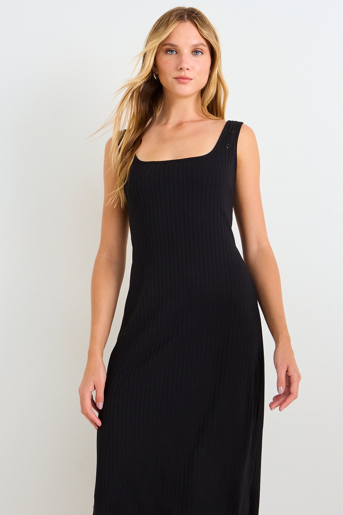 VESTIDO LISO NEGRO MUJER ASH - 3