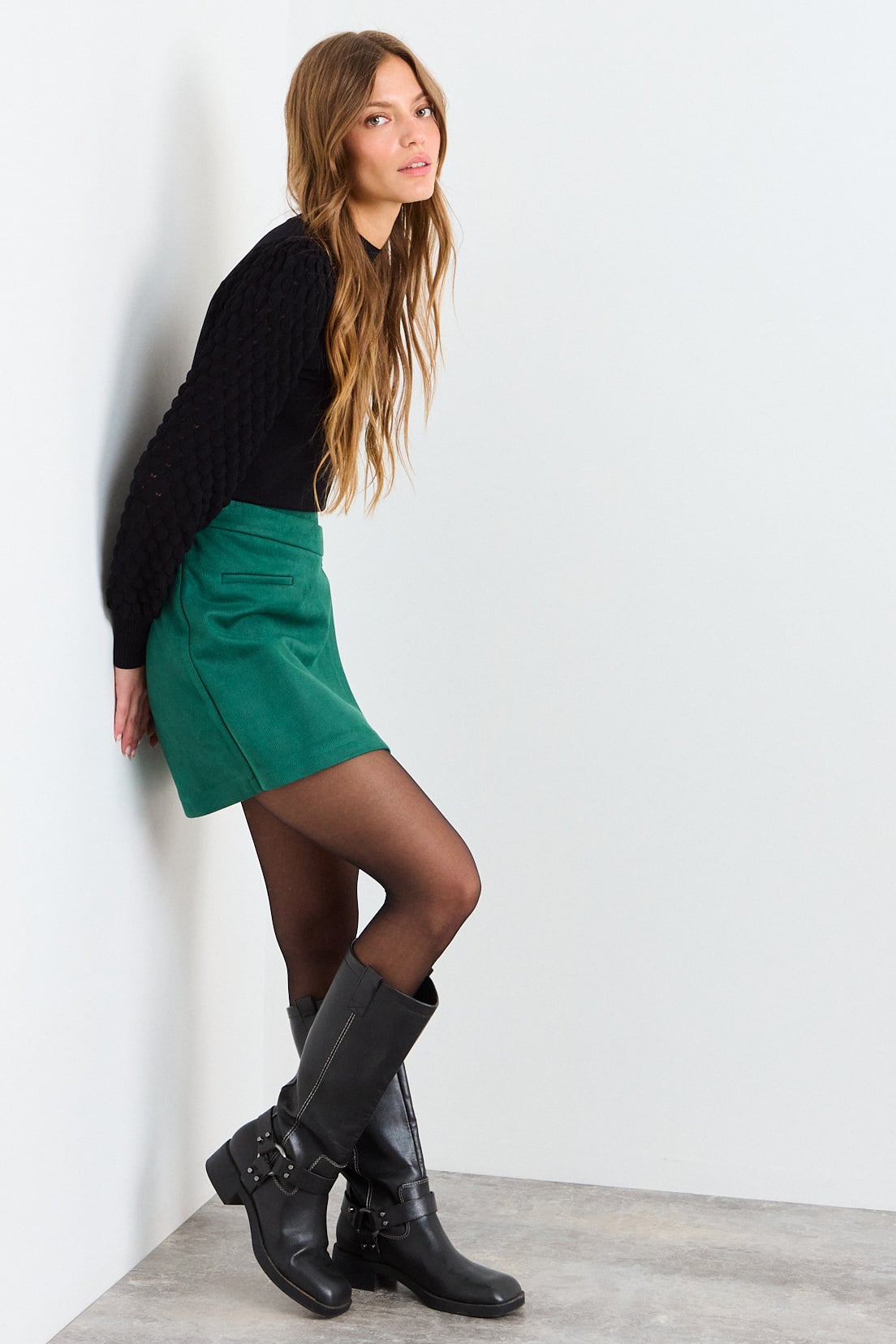 SHORT LISO VERDE ESMERALDA MUJER IO - 5