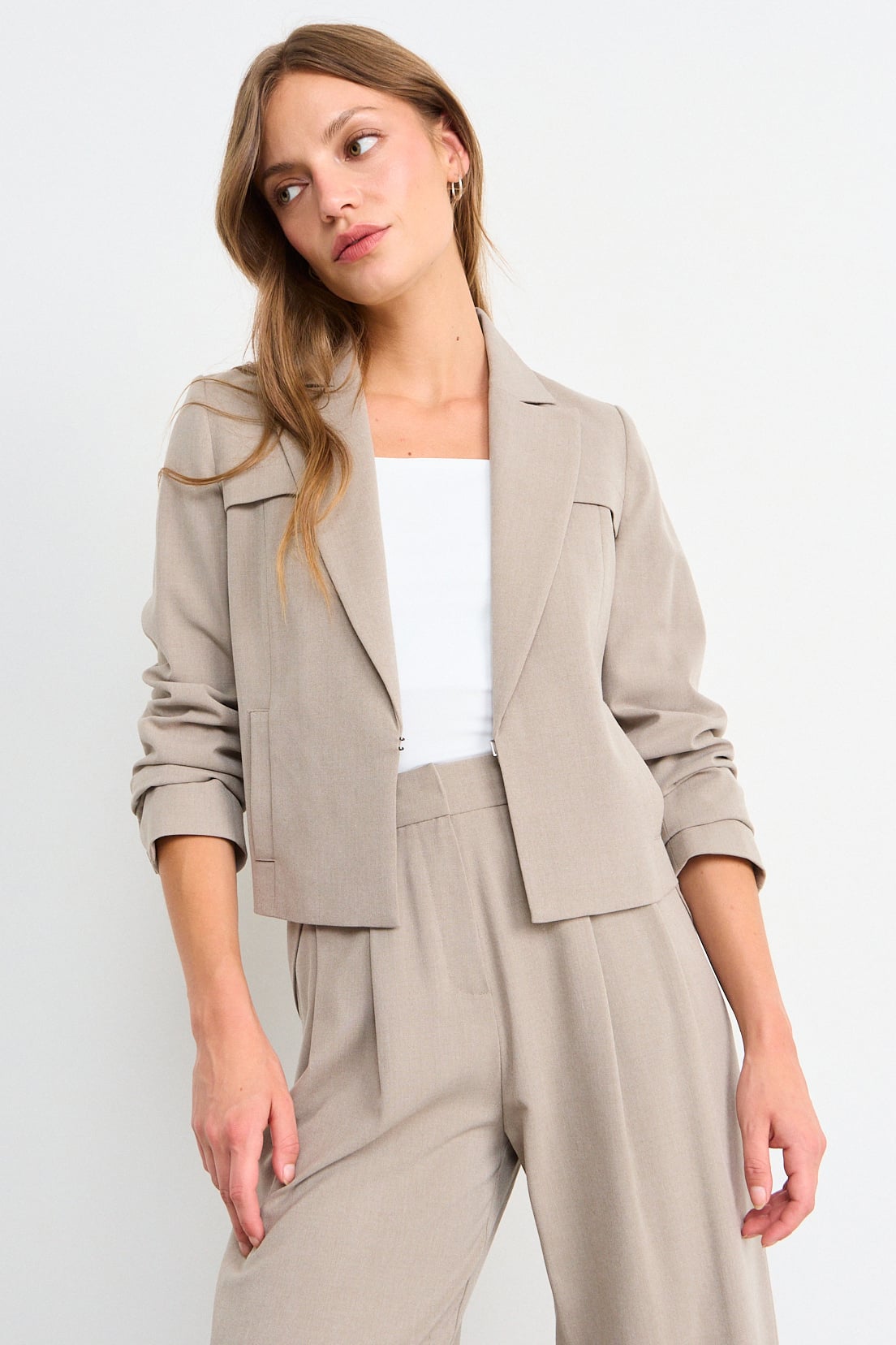 BLAZER LISO AVELLANA MUJER IO - 1