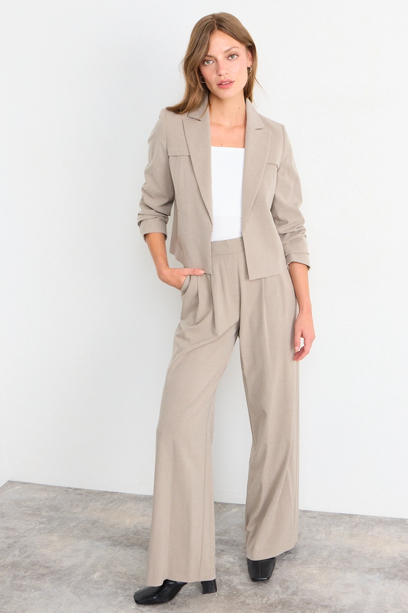 BLAZER LISO AVELLANA MUJER IO - 4