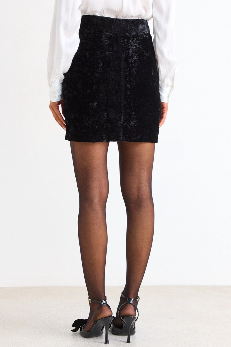FALDA CORTA VELVET NEGRO MUJER ASH - 4