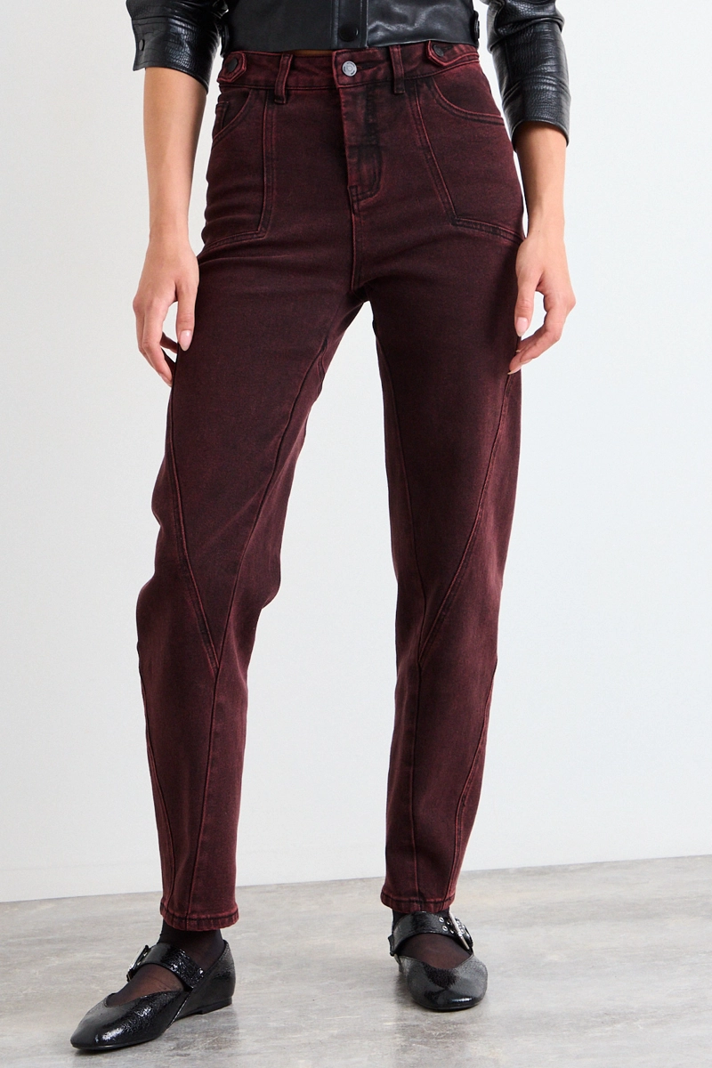 JEANS LISO BURDEOS MUJER IO - 2