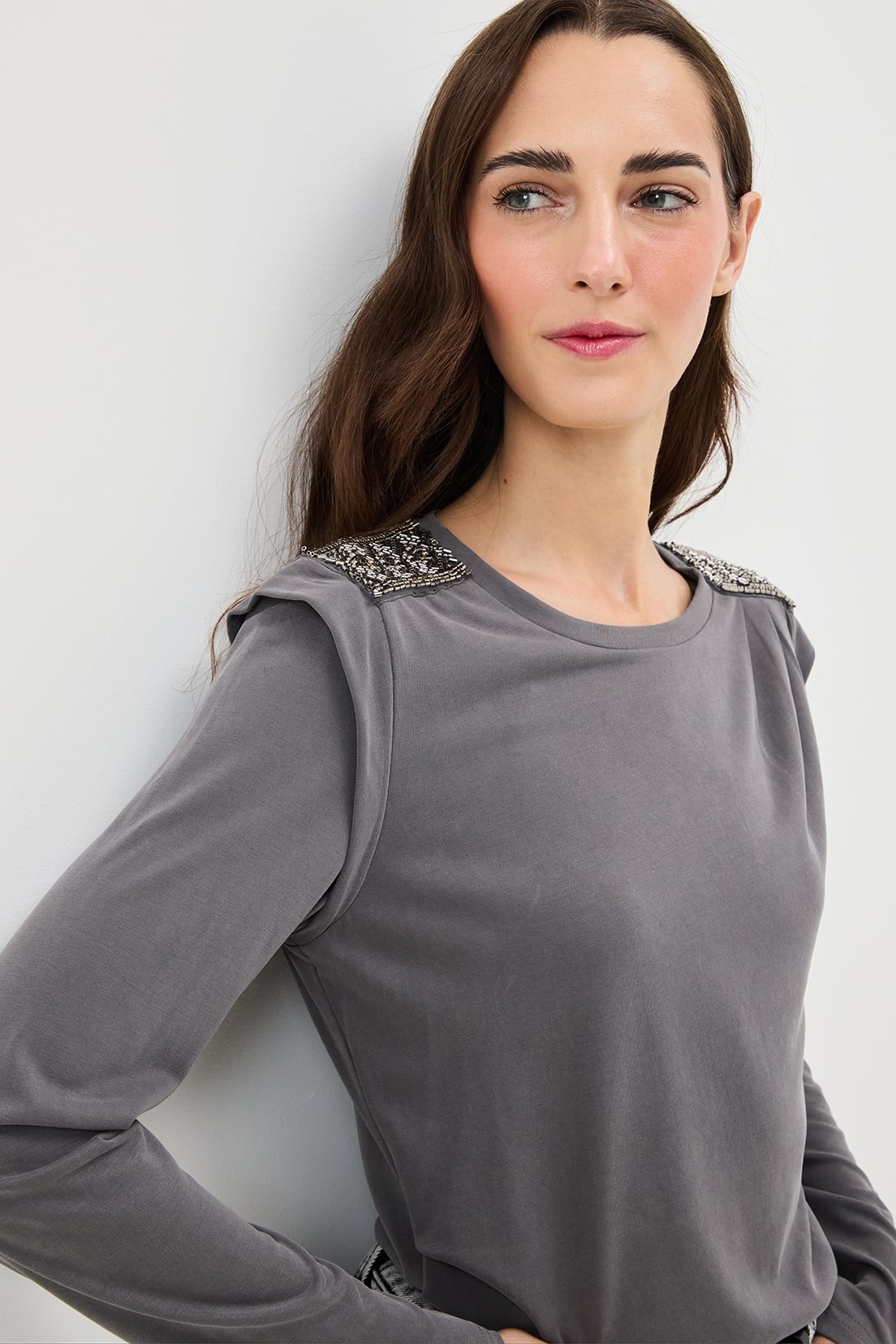 POLERA LISA GRIS MUJER IO - 2