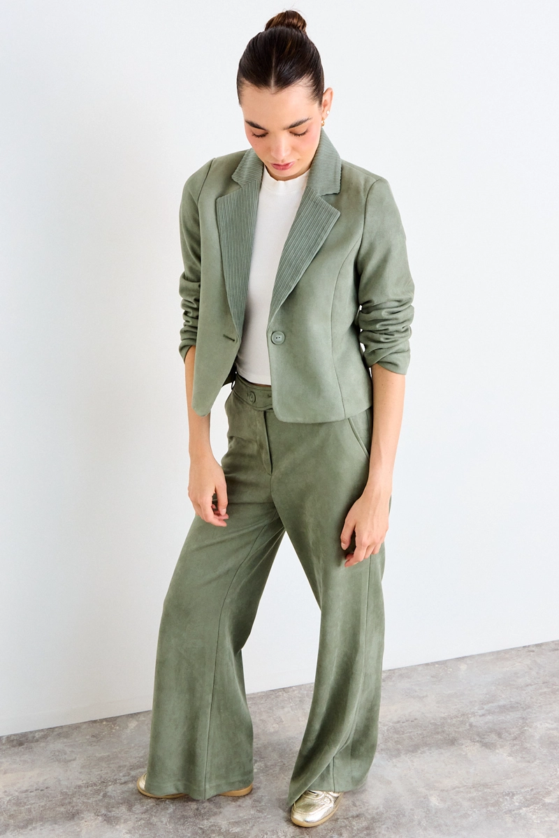 BLAZER LISO VERDE OLIVA MUJER IO - 4