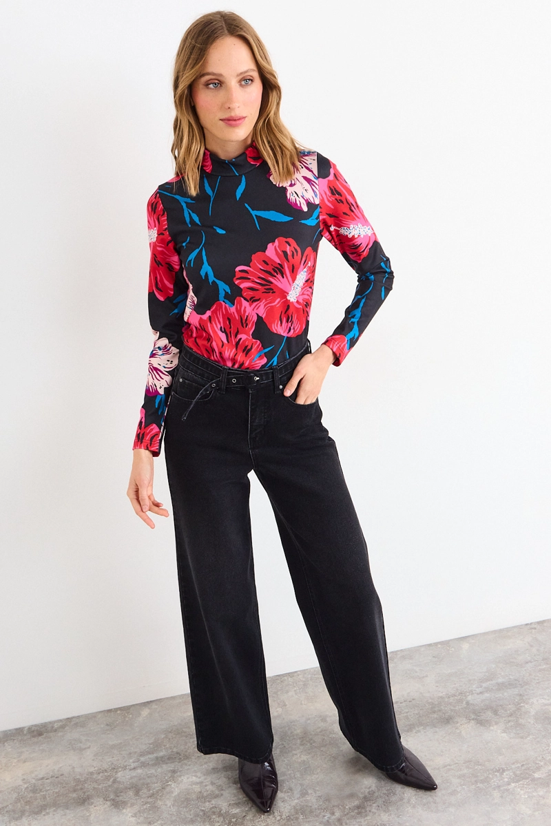 POLERA FANTASIA ROJO MUJER IO - 5
