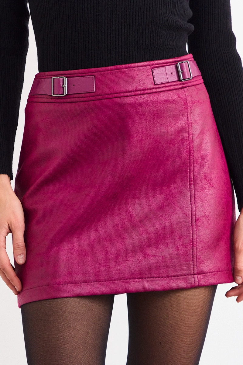 FALDA SHORT LISO BURDEOS MUJER IO - 2