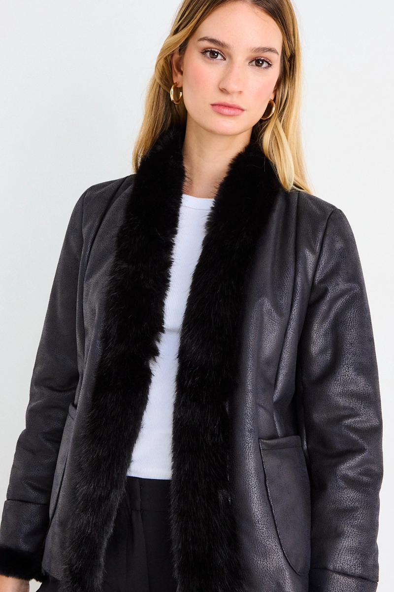 CHAQUETA DE PU CON TEXTURA NEGRO MUJER ASH - 2