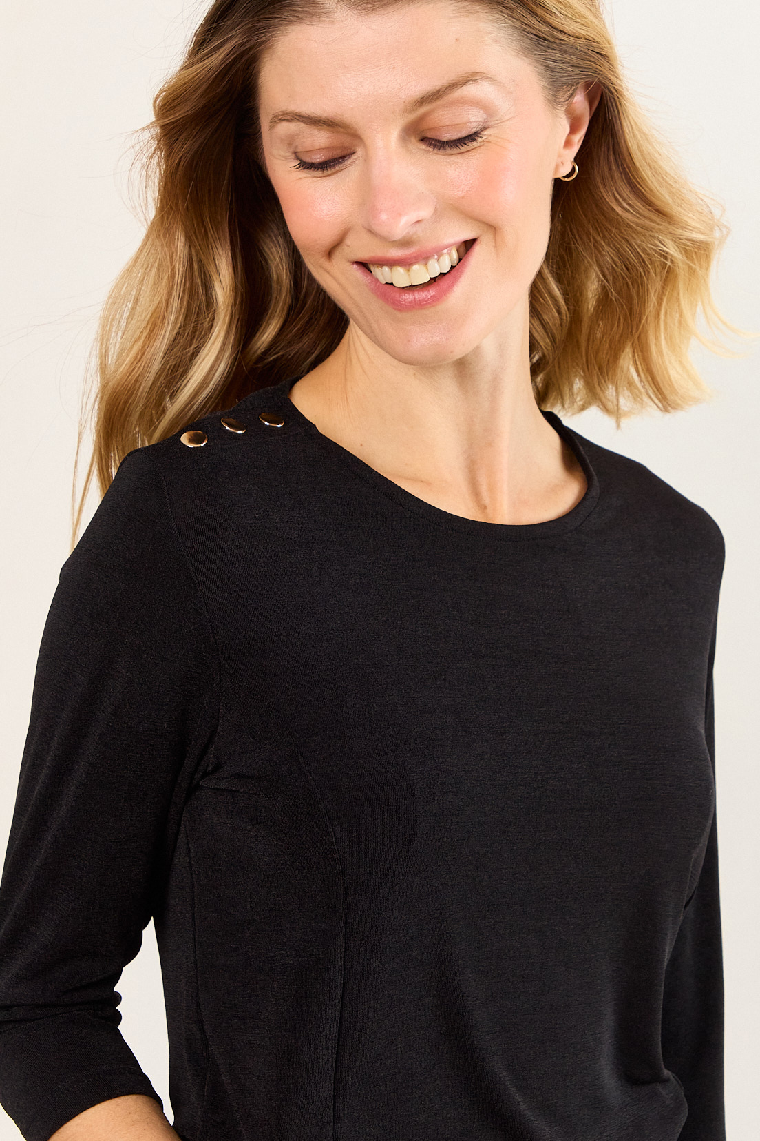 POLERA LISA DE MANGA 3/4 NEGRO MUJER MA GRIFFE - 2