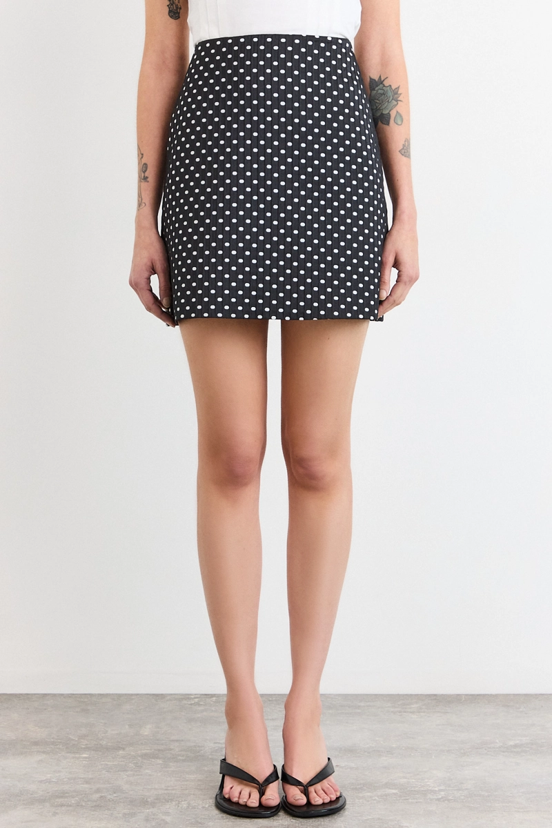 FALDA CORTA NEGRO MUJER IO - 3