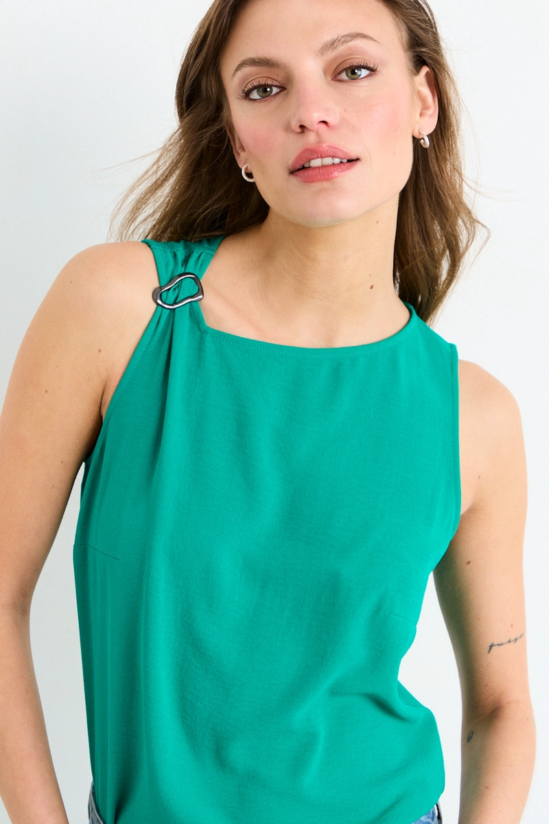 POLERA SIN MANGAS VERDE MUJER IO - 1