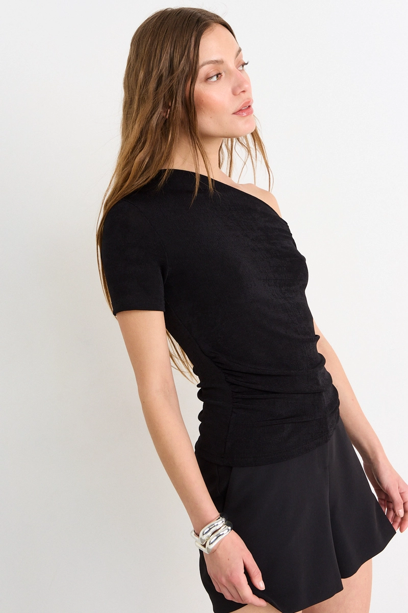 POLERA MANGA CORTA NEGRO MUJER IO - 2