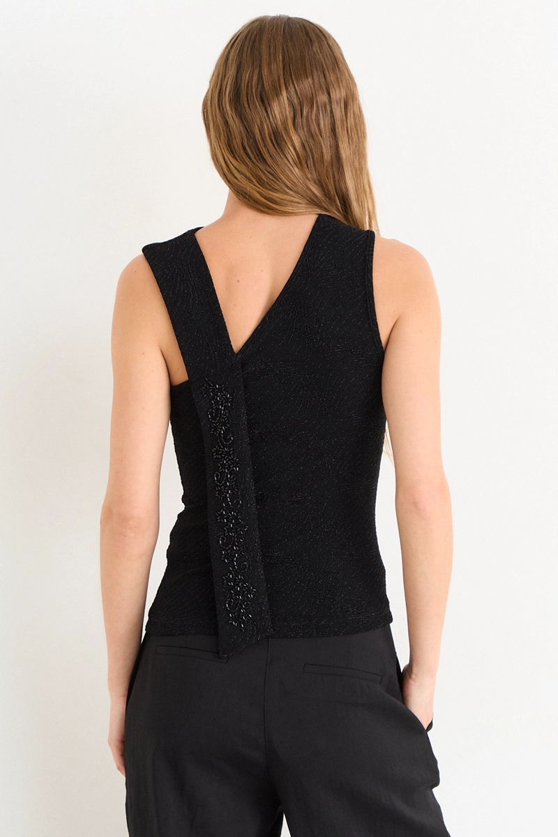 POLERA SIN MANGAS NEGRO MUJER IO - 3