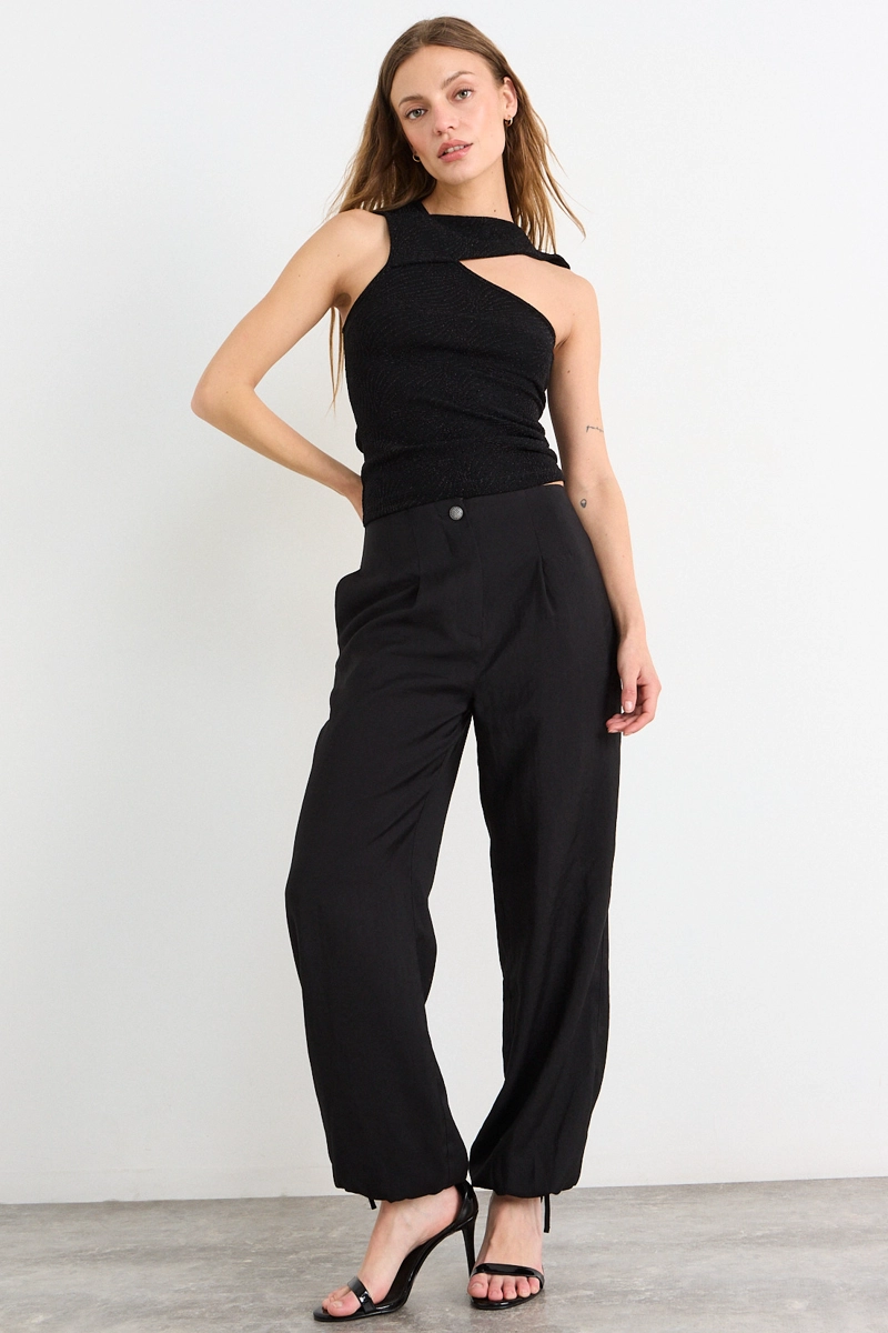 POLERA SIN MANGAS NEGRO MUJER IO - 5