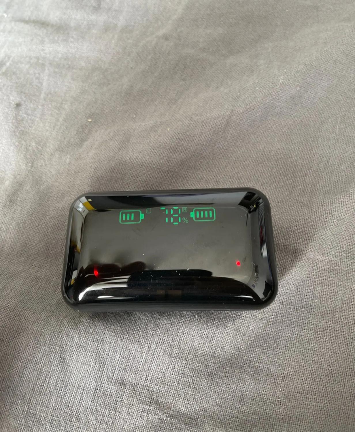 AUDÍFONOS TWS F9-5 + BANCO BATERIA 2000MAH BLUETOOTH NEGRO - 6