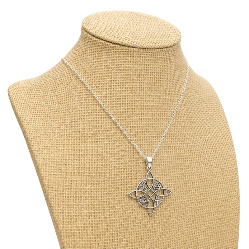 COLLAR DE PLATA NUDO DE BRUJA CON TRIQUETAS - 5