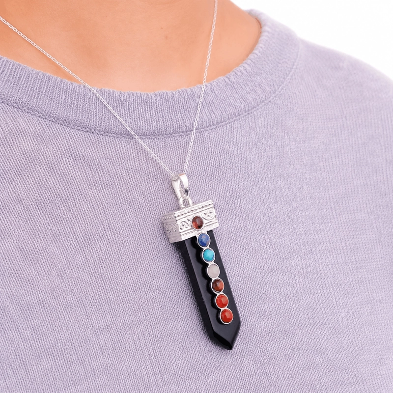 COLLAR PUNTA ONIX 7 CHAKRAS CON CADENA DE PLATA - 3