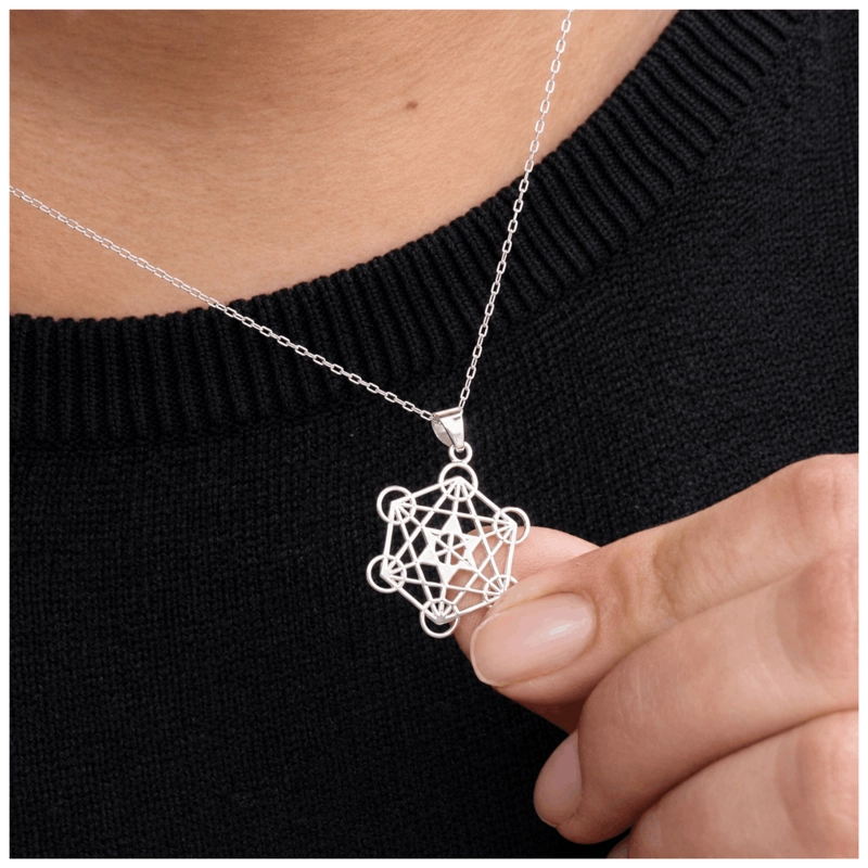 COLLAR CUBO METATRON DE PLATA CONEXION DIVINA - 1