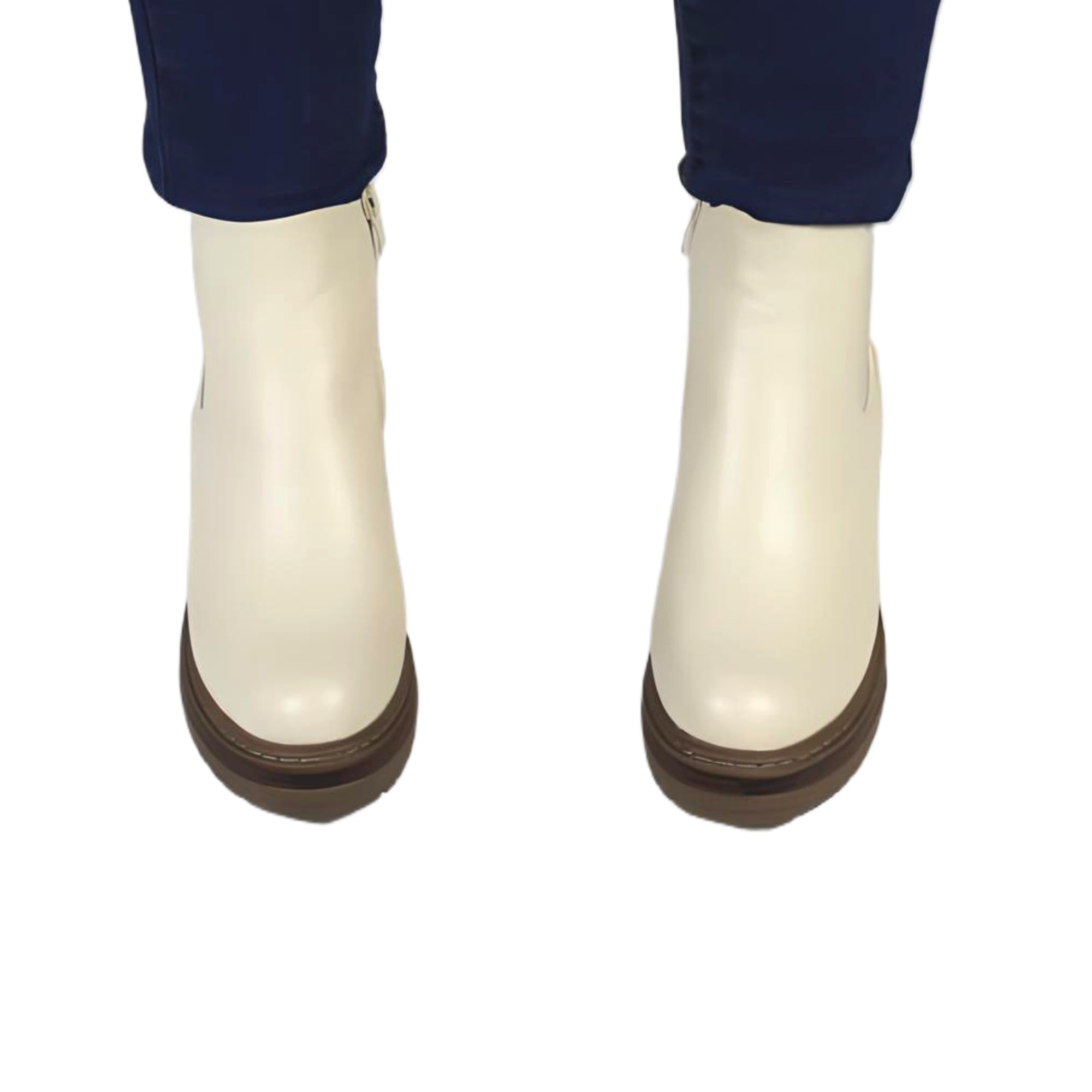 BOTIN DE MUJER TACO CUADRADO 17 YASSNE CAFE - 4
