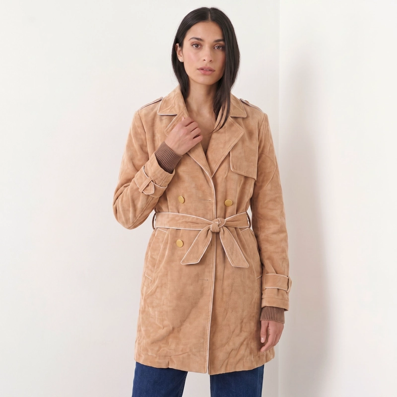 ABRIGO TRENCH COTELE  CAMEL CON BOTONES - 4