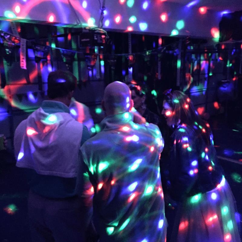 BOMBILLA LED COLORES GIRATORIO CRISTAL DISCO DJ RONDON - 1