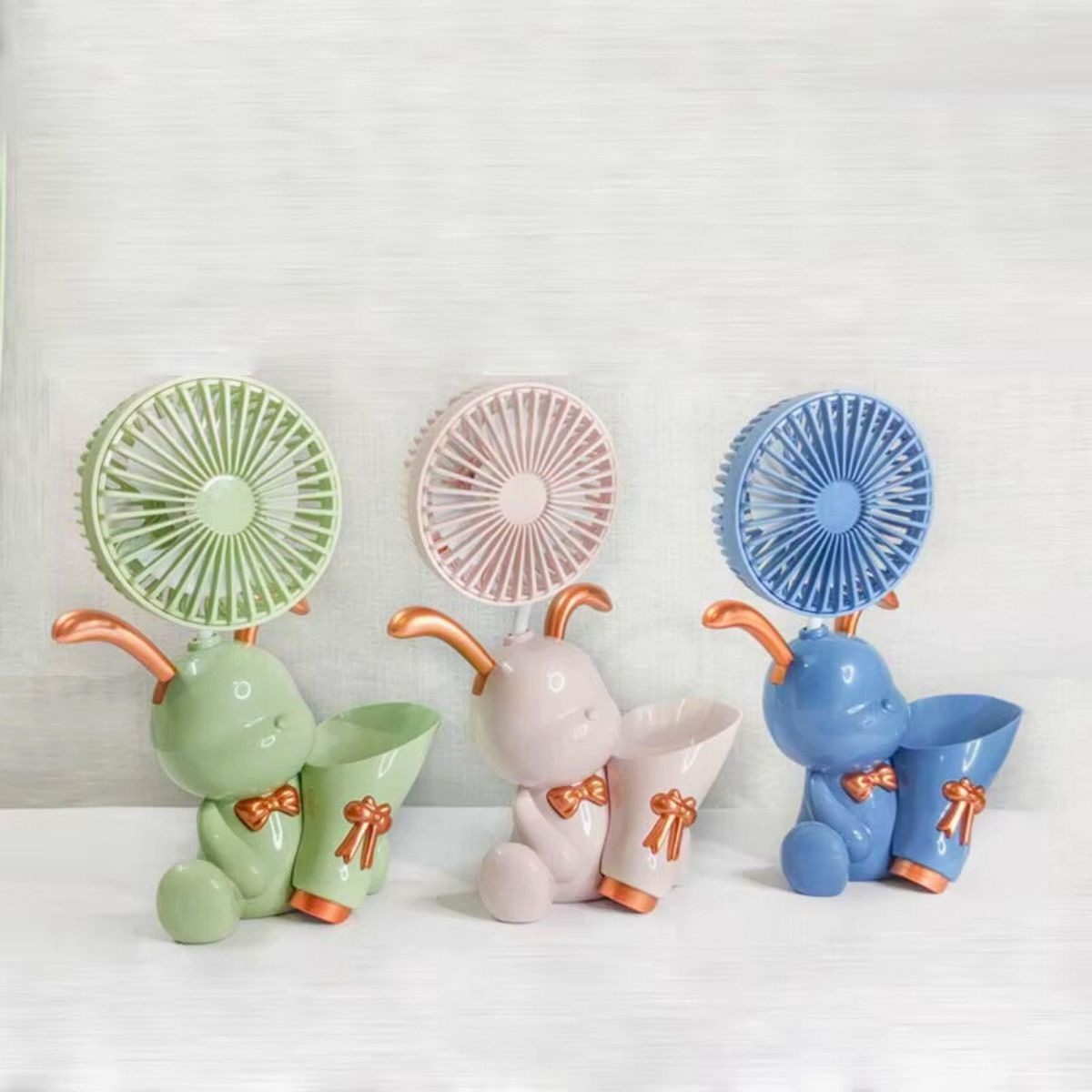 VENTILADOR MINI PORTATIL MESA SACAPUNTAS PORTALÁPICES LAU - 6