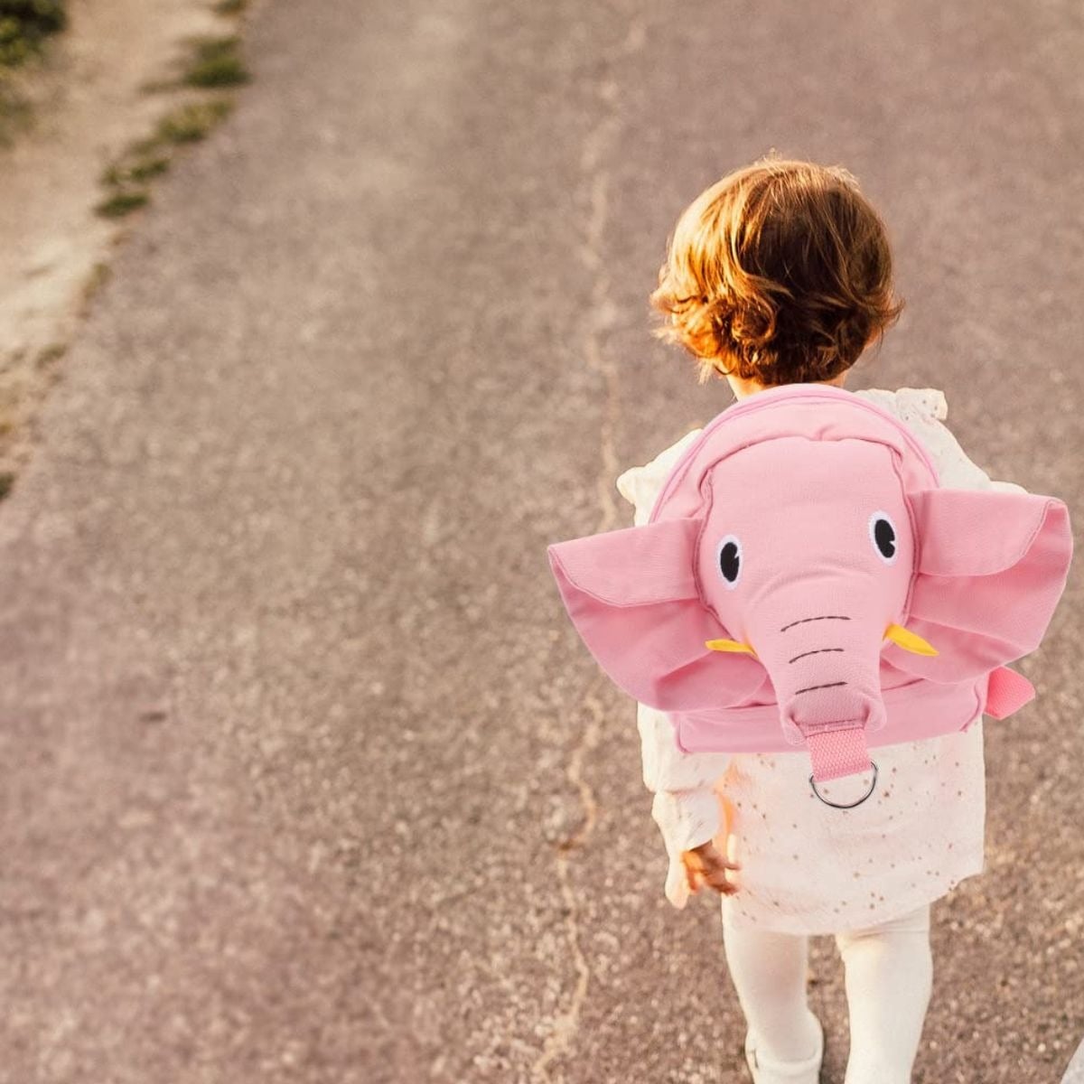 MOCHILA PARA BEBES FORMA ELEFANTE CON ARNES PASEO LAU - 7